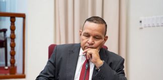 Nos trabou ta pa keda splika pueblo y mantene confiansa den OM.