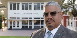 Robert Candelaria (AVP): Husticia di nos pais no por para garantia pa un fiansa