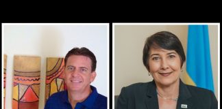 Obispo ta pidi pa di tercer ves na Robert Croes y Monica Kock pa entrega nan retiro for di bestuur di Colegio Arubano