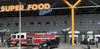 Candela diahuebs atardi den cushina di Super Food