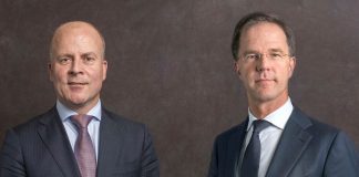 Evelyne: Na Hulanda nan ta mas bruha cu un bol di hilo, Un ta bisa si, otro ta bisa cu no ta negocia.