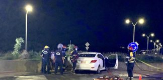 Accidente pisa! Auto a bay dal riba rotonde riba WVB lagando 4 persona gravemente herida