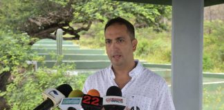 Minister Dangui Oduber: Ta anuncia vuelo directo for di London pa Aruba
