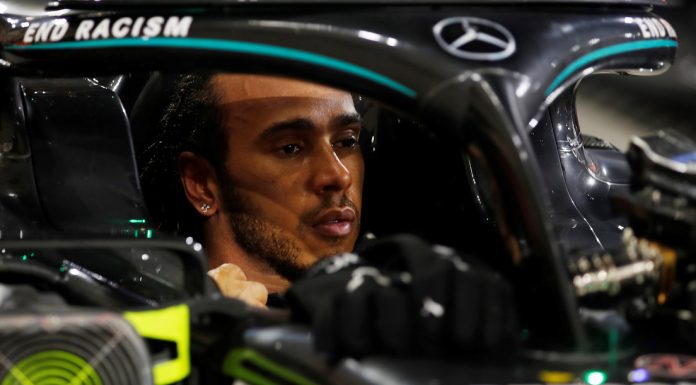 Campeon di mundo di Formula 1 Lewis Hamilton positivo pa coronavirus y lo perde e Grand Prix di Sakhir