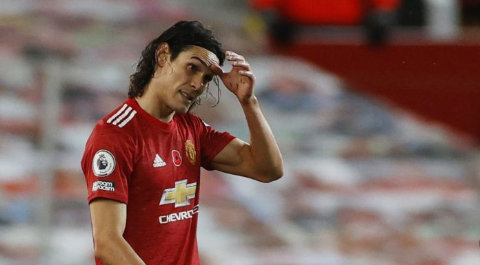 Edinson Cabani por wordo suspendi tres fecha den Manchester United pa skirbi “negrito” riba Instagram