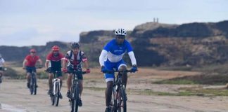 Aruba Bank cu Contribucion pa Ride 4 Kids di Kiwanis