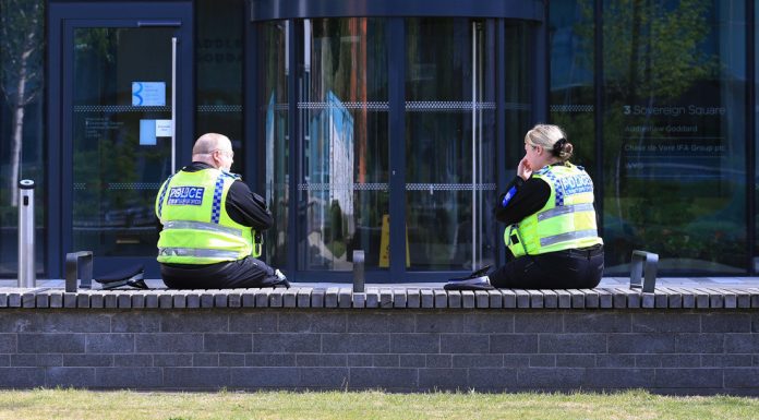 Ta acusa 32 homber di e mesun area di Reino Uni di casi 200 delito sexual contra hobennan