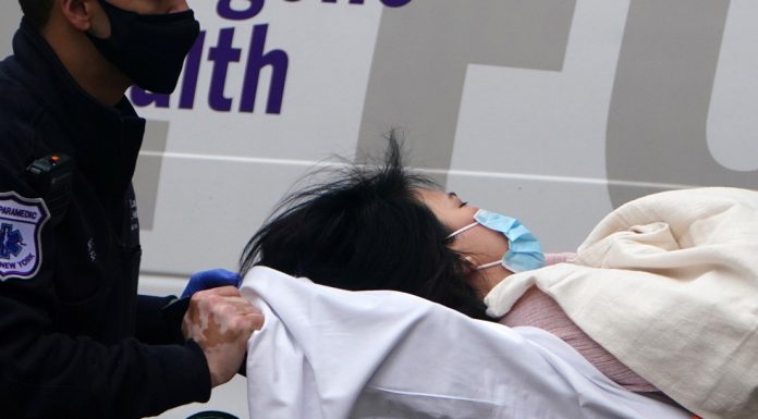 Mortonan door di COVID-19 na Merca a supera perdidanan den combati di e pais durante Segunda Guera Mundial