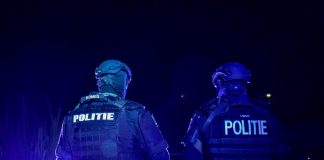 Persona cu un tiro den cabes na un cas na Pos Chiquito.