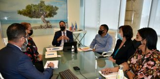 KvK a reuni cu fitch encuanto desaroyo financiero, economico y di vacuna