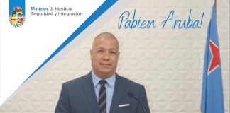 Feliz dia di himno y bandera di Minister di Husticia Andin Bikker