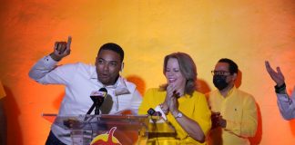 NA CEDE DI MEP LIDER DI PARTIDO EVELYN WEVER-CROES A LANSA E LISTA VICTORIOSO CU UN SOLO META ARUBA.