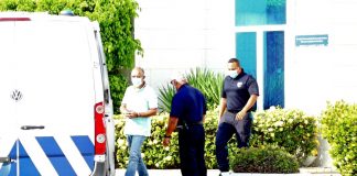 Mientras algun tabata lanta bandera, Franklin Abath a pasa un diadomingo di interogacion pisa