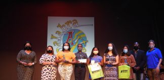 Arte di Palabra 2021 a tuma luga diasabra na Cas di Cultura