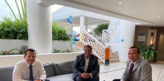 Rocco Tjon: Un reunion fructifero cu consul Mericano, sr. Christian Olsen