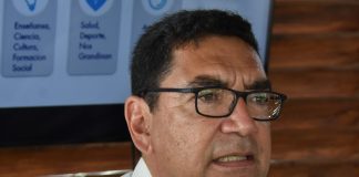 Minister Lampe” RED a cumpli y a aumenta inversion den enseñansa