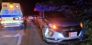 Hopi daño material despues di accidente fuerte na Palm Beach