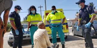 Homber a cay pafo di minimarket heridando su mes seriamente