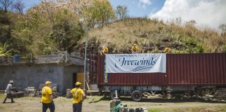 E Crucero di Freewinds a Manda un Container cu Comestinbles di Emergencia pa St. Vincent C:\Users\Ken Weber\Desktop\St. Vincent VM Project\Photos\20210504 Container stripping\20210504_FW_St Vincent VMs_AS-26.jpg