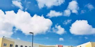 E bom ta na punto di rementa den DIP