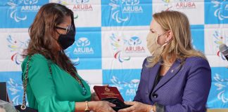 Prome Minister Ta Entrega Reconocemento Di ‘Muhe Di Excelencia’ Na Magali Maduro