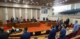 Partido AVP un biaha mas ausente na reunionnan den Parlamento na Aruba