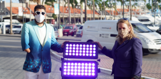 Gobierno ta ilumina bestuurskantoor cu luz biña.