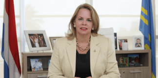 Prome Minsiter Evelyn Wever-Croes: Ban sigui Coopera, Cuida y Vacuna cu e meta principal pa nos muchanan no wordo perhudica