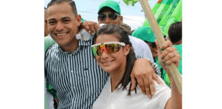 Partido AVP tabata exigi di su politiconan cu nan mester percura pa ricibi donacionnan for di comerciantenan