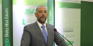 Cay manera Patia Berde! Abogado di Benny a laga tur amigo di Benny cay; “Ta esnan rond di Benny a mal usa confiansa di Benny”