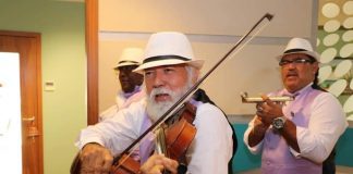 UN TRIBUTO NA NOS GRAN BALUARTE CULTURAL Y GRAN COLEGA; Biografia di Ricaldo Cado Van der Biezen