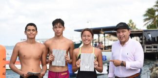 Minister di Enseñansa y Deporte sr. Endy Croes presente na Commandeurs Bay na Savaneta