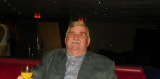 Recordando un aña di fayecimento di Bill E. Tromp