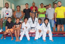 Alberto Klabér a cumpli un aña mas di bida.