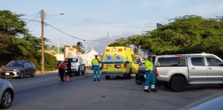 Accidente entre auto cu brommer na Tanki Leendert