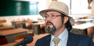 SOLO DI PUEBLO na Rycond Santos: No bin hunga profesor riba nos