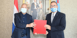 A traspasa Ministerio di Integracion oficialmente