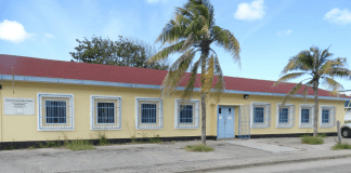 Entrante diamars 28 di september, Seccion di Malesanan Infeccioso ta habri pa publico atrobe