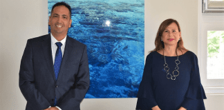 Minister Dangui Oduber a reuni cu sra. LaSorte CEO di AHATA