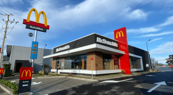 Arcos Dorados ta elimina color- y sabornan artificial for di e McDonald’s Happy Meal