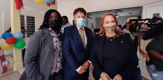 Aperatura localidad nobo na Centro di Cuido