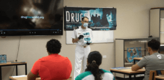 Futuro Maestronan a haya instruccion den forma di un seminario riba educacion efectivo di Droga den klas