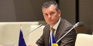 Decision di corte di casasion: Gerrit Schotte mester paga 1.8 miyon florin of bay cera 3 aña