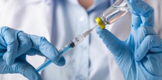 Curacao ta yegando 100 mil persona vacuna