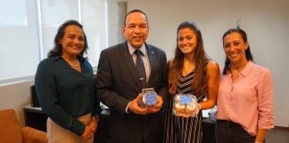 Education USA Aruba ta celebra nan prome aniversario