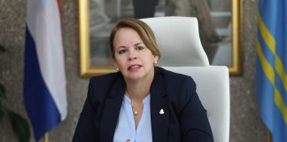 Gobierno a manda carta pa Parlamento y Tweedekamer pa corigi carta di Knops