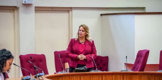 Retiro di Marisol Lopez-Tromp a bay segun regla