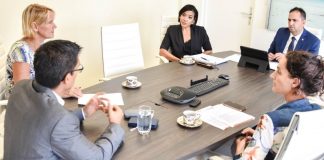 Minister Oduber a reuni cu ASHA