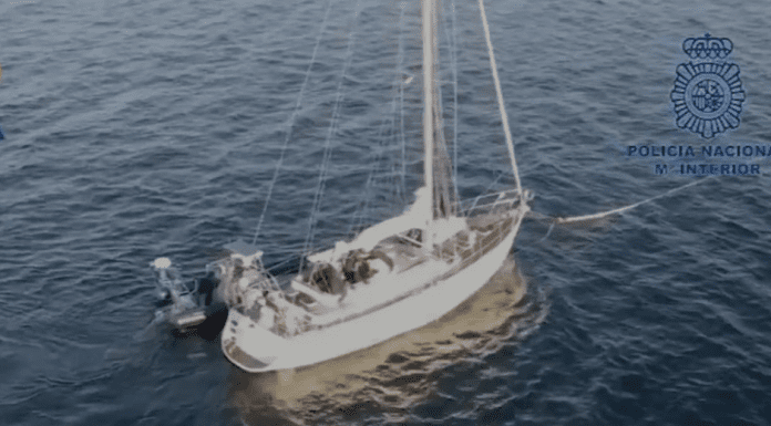 Den Oceano Atlantico, autoridad a intercepta e cargamento di mas grandi di e ultimo 15 aña