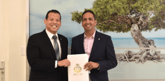 Asuntonan di adiccion y salud mental a keda traspasa pa Minister Rocco Tjon